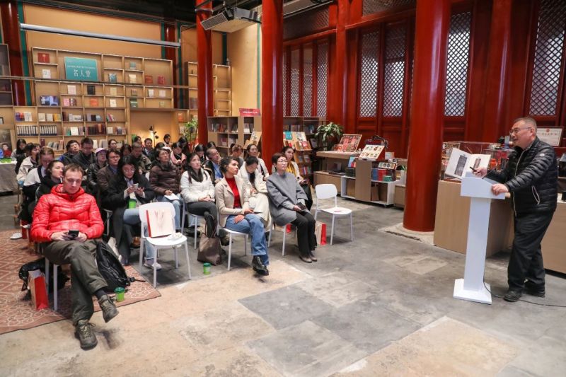 国务院新闻办“中轴线看北京”文化沙龙活动走进东城 (5).jpg
