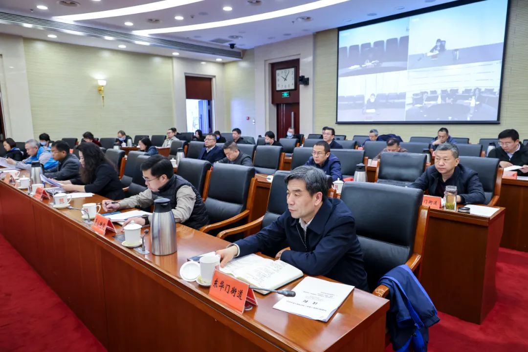 孙新军主持召开月度工作点评会，强调要大兴调查研究之风，推动全区各项工作走在全市前列4.jpg
