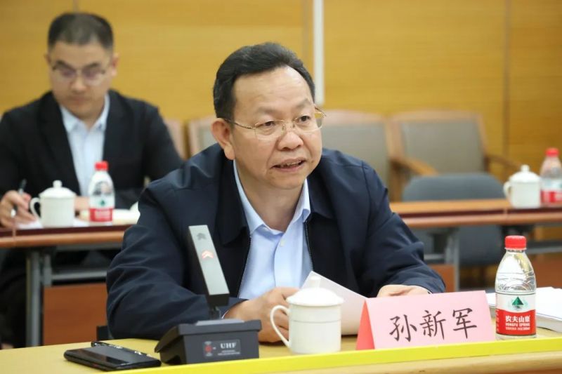 孙新军调研全区规划工作时强调，把首善一流标准融入核心区规划建1.jpg