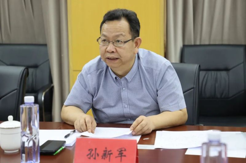 推进源头治理常态长效，切实解决群众急难愁盼！孙新军深入街道开展接访下访5.jpg