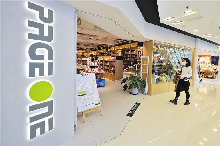 新潮流！购物消费、阅读休闲两不误，快来东城的商场感受书香4.png