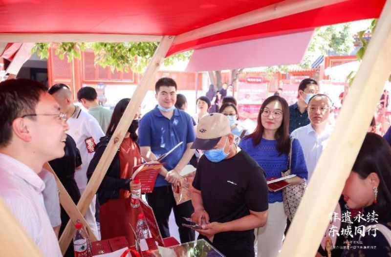 东城区举办2023年文化和自然遗产日宣传展示活动2.jpg