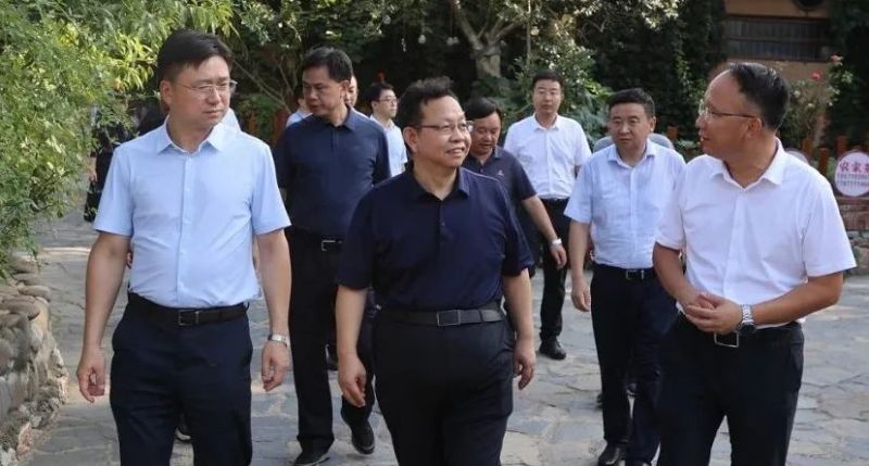 东城区党政代表团赴十堰市郧阳区调研对口协作工作.jpg