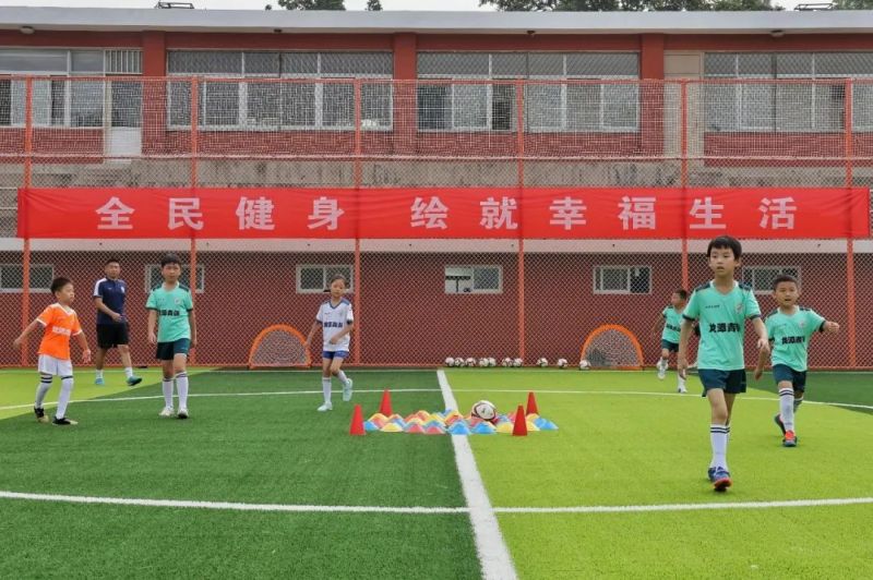 东城新添一处全民健身中心！孙新军、周金星出席“全民健身日”系列活动启动仪式15.jpg