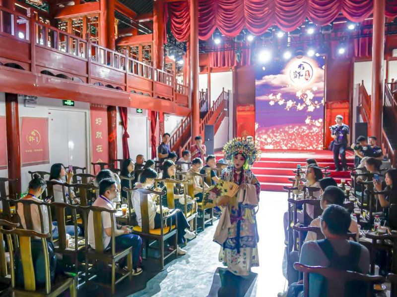《人民日报》专版——北京东城：“崇文争先”为铸就社会主义文化新辉煌贡献力量.jpg