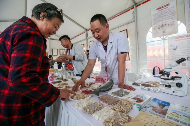 文化赋能+产业创新，东城特色中医药发展模式的关键 (1).jpg