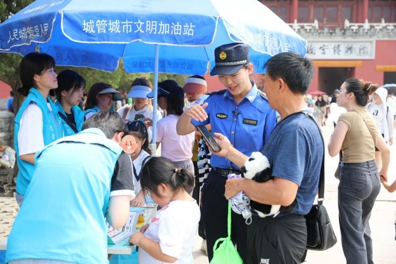 北京东城_让“文明之花”绽放城市各个角落 (15).jpg