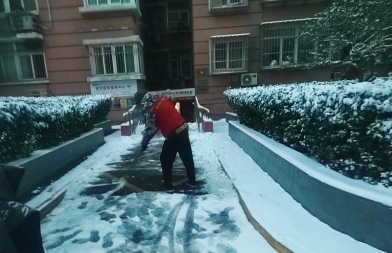 为老人送餐、免费蔬菜包、24小时守护……这些冬日里的小温暖，请查收 (15).jpg