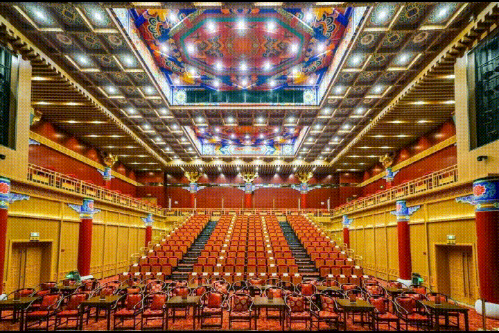 入选全市首批演艺空间培育项目！这些东城剧场都有啥好戏_ (1).GIF