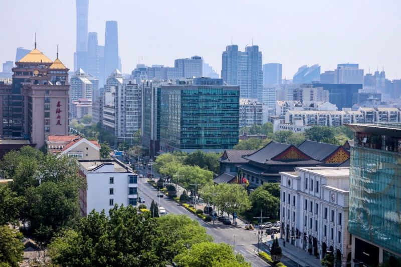 对话一把手｜东城区区长周金星_做强产业组团，拓展高品质产业空间 (2).jpg