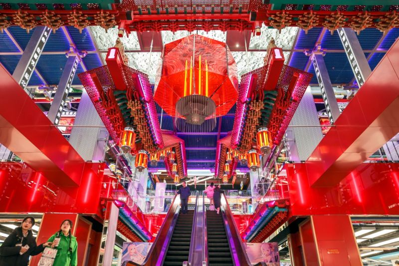 金街年味浓，“萌龙”最吸睛 (15).jpg