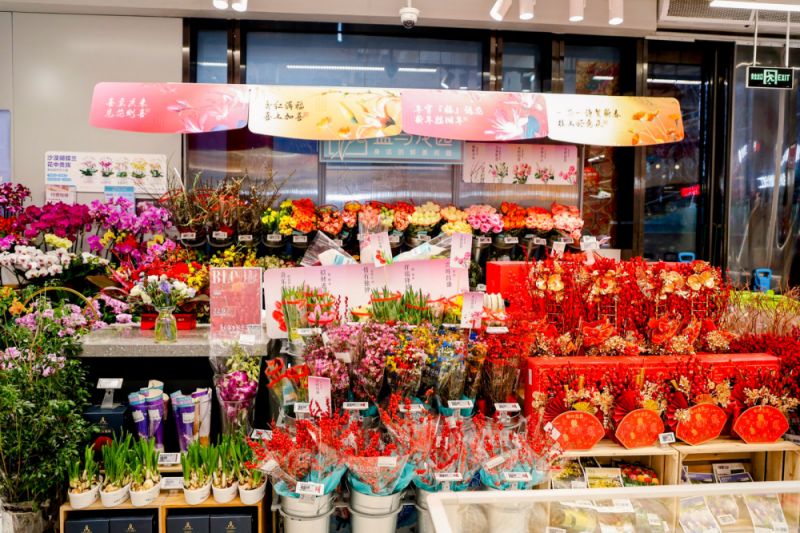 春节临近，年货市场“龙元素”商品唱主角！来东城一站式购齐 (1)(1).jpg