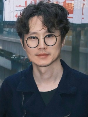 李 鑫.jpg