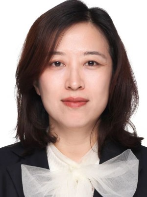 李 蕾.jpg