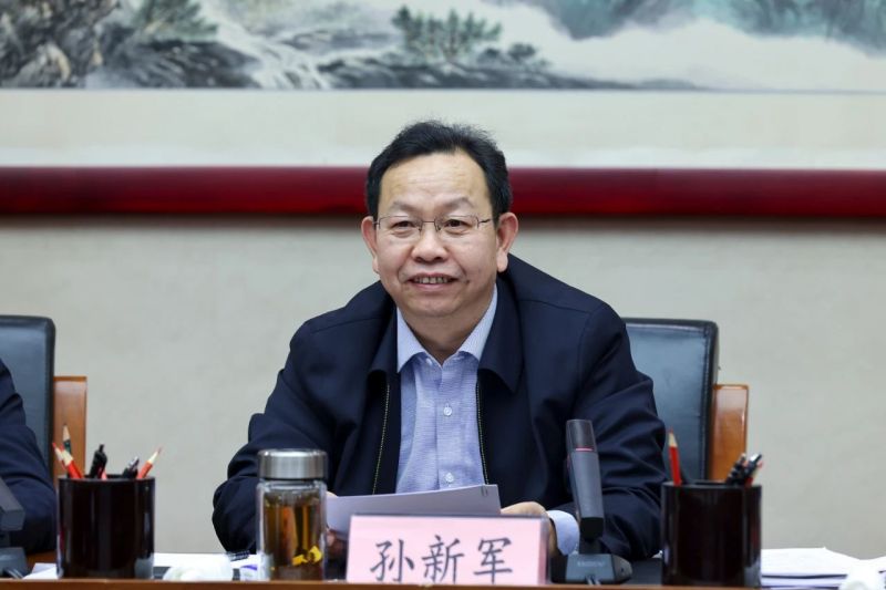 孙新军在人才引领高质量发展座谈会上强调，加快推动东城人才发展高地建设，全力创造人才发展良好环境 (2).jpg