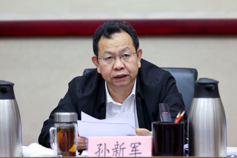 孙新军主持召开区委人才工作领导小组会议，强调要抓实人才“引育留用”工作 (2).jpg