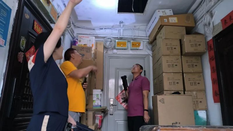 坚守，奋战！东城全力以赴应对强降雨26.jpg