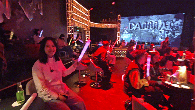 走！ 景山新逛→18.gif