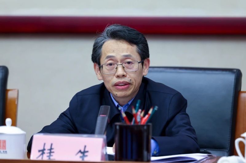 以发展实际成效检验主题教育成果！全区主题教育工作推进会召开，审议通过“四下基层”相关安排 (3).jpg