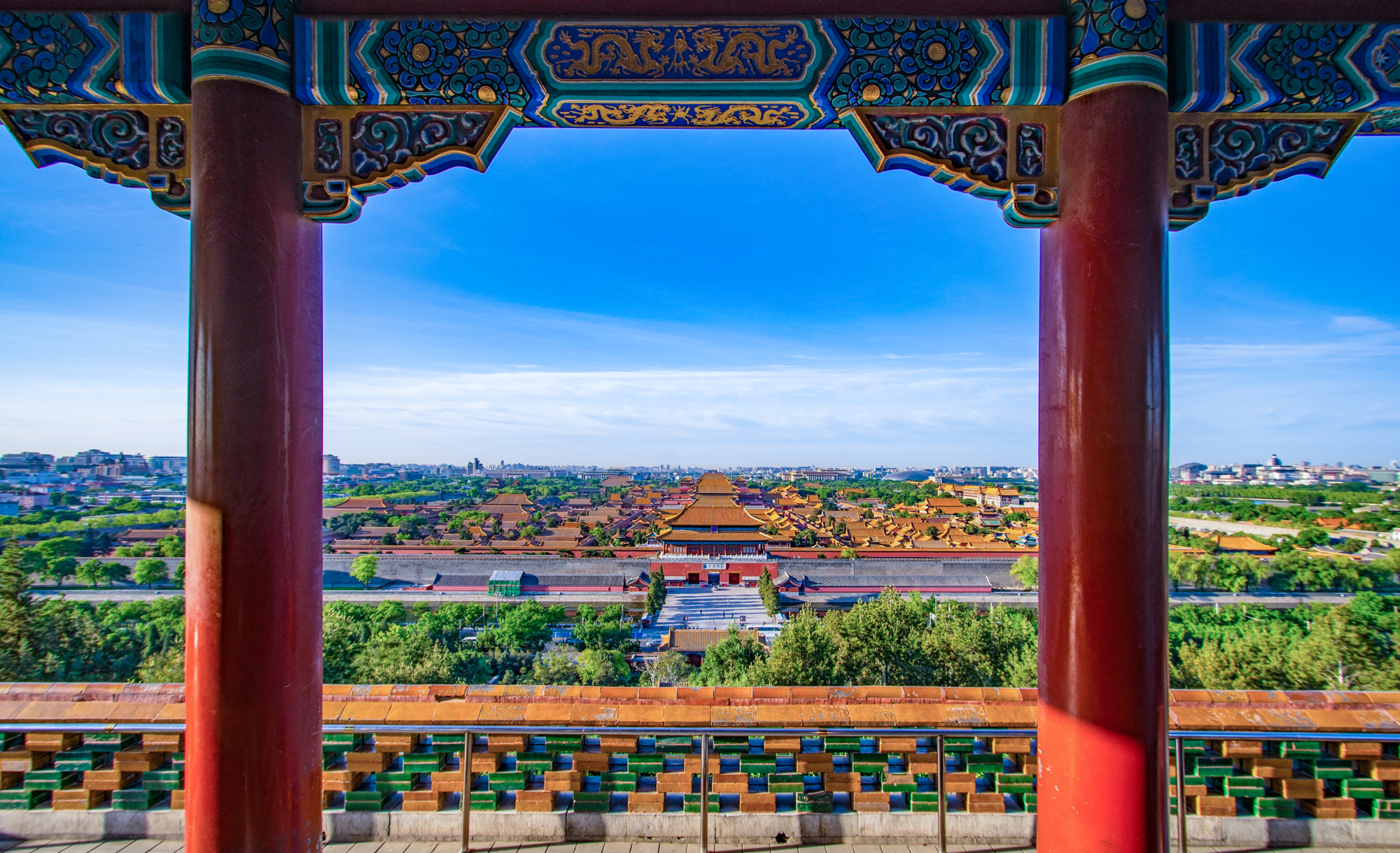 许晓平-观紫禁城.jpg