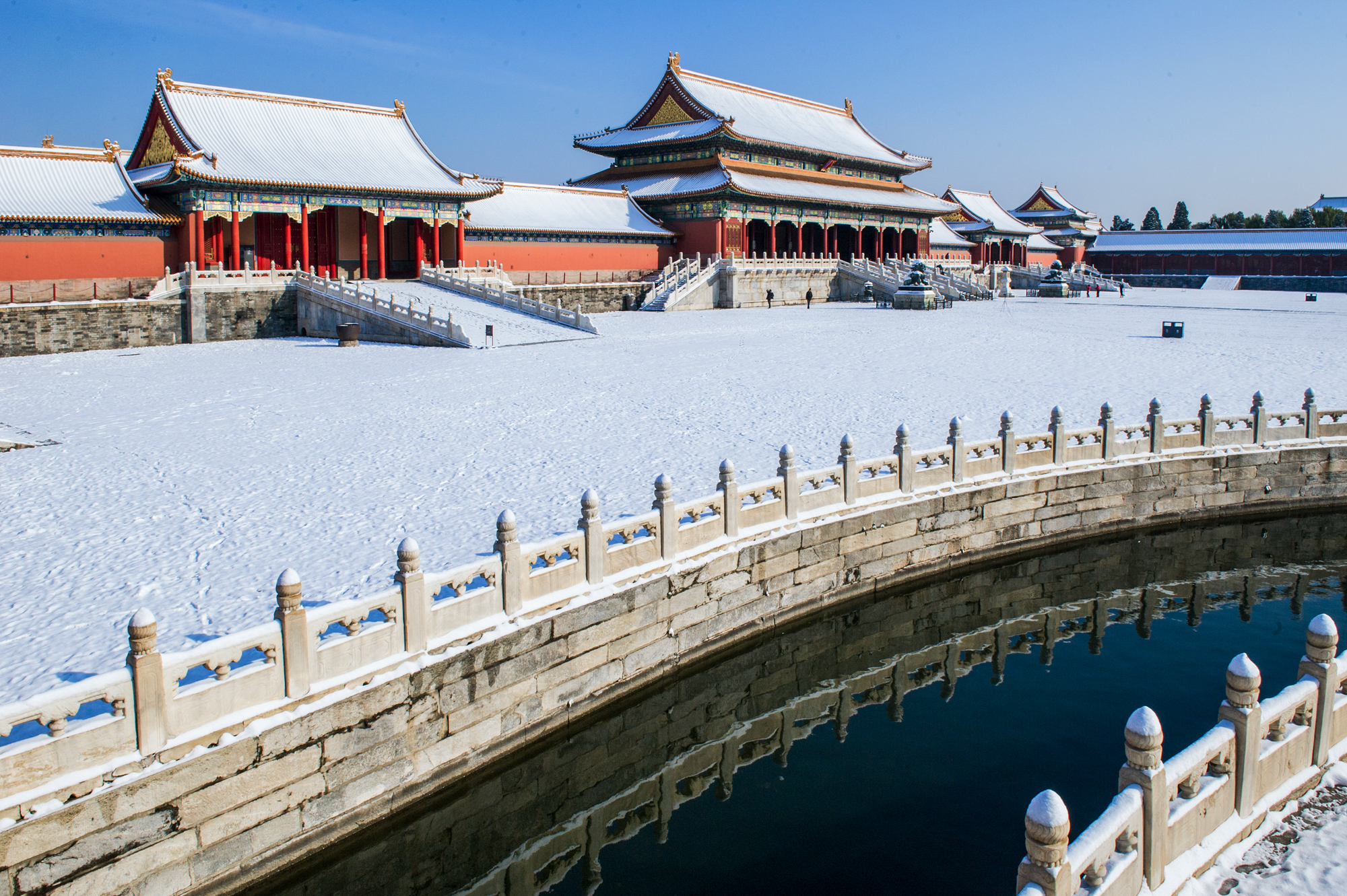 故宫雪霁●张德文