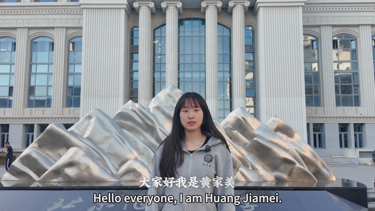 《我在中轴线上推开千扇门》