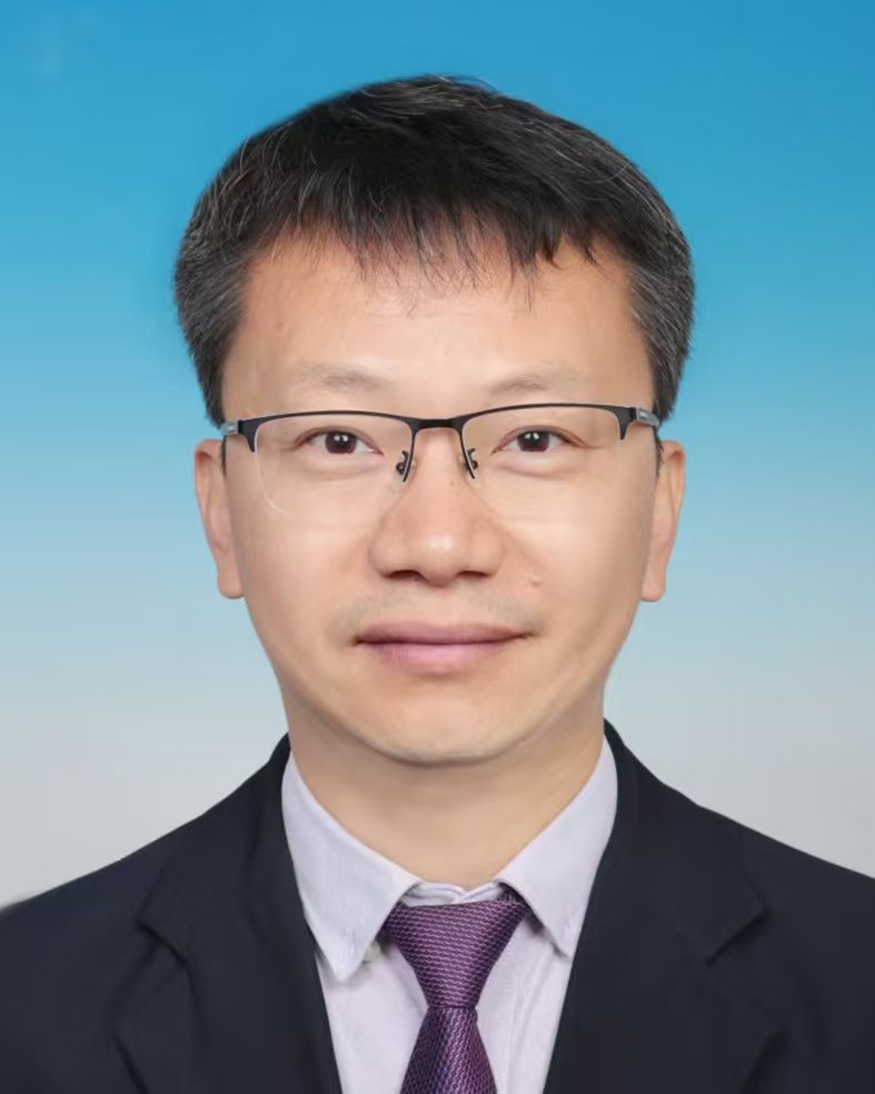 耿旭.jpg