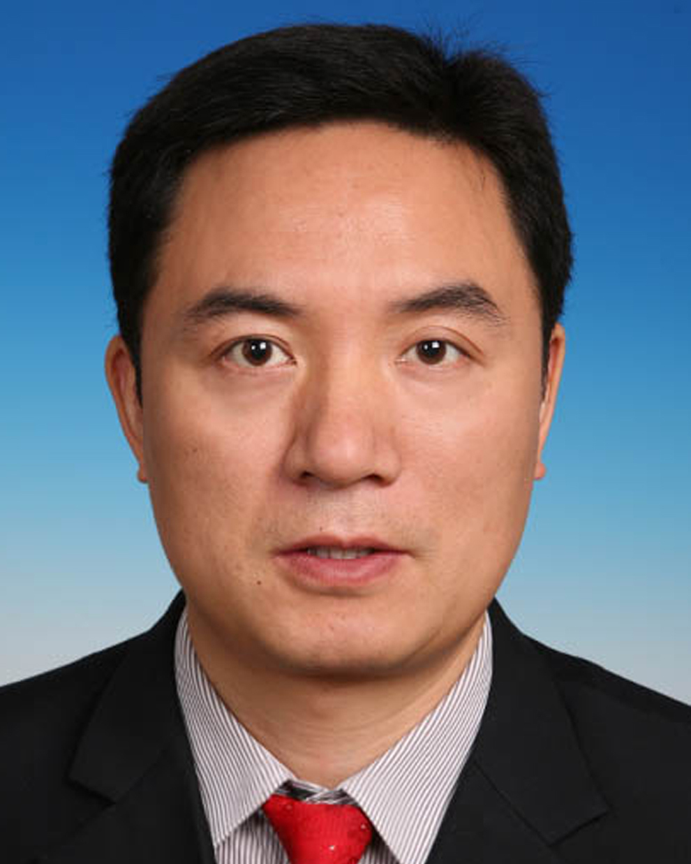彭进照片.jpg