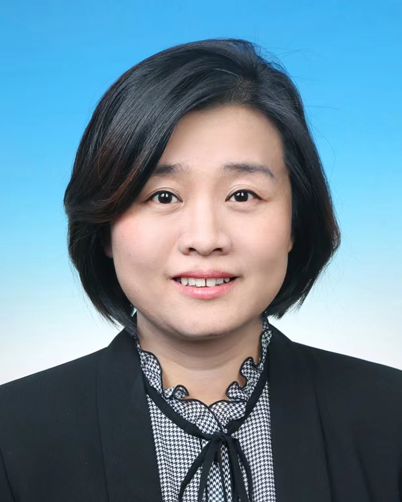 张莉莉主任照片.jpg