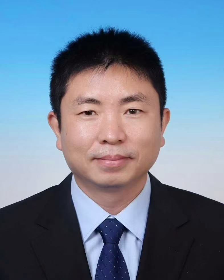 冯业水书记照片.jpg