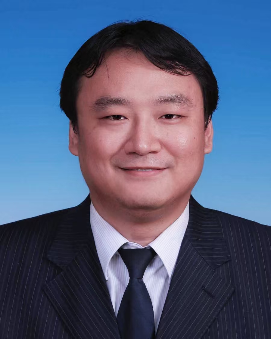 李洋书记照片.jpg