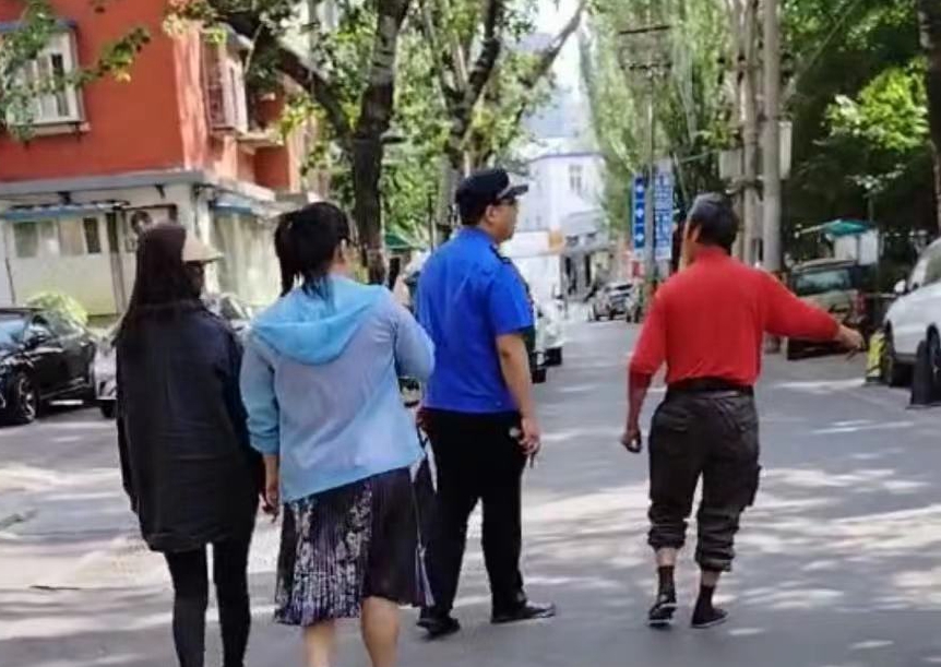 整治装修垃圾乱堆问题3.jpg