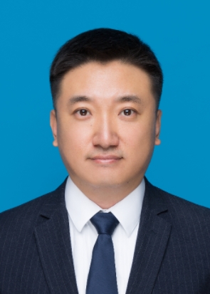 庄岩.jpg