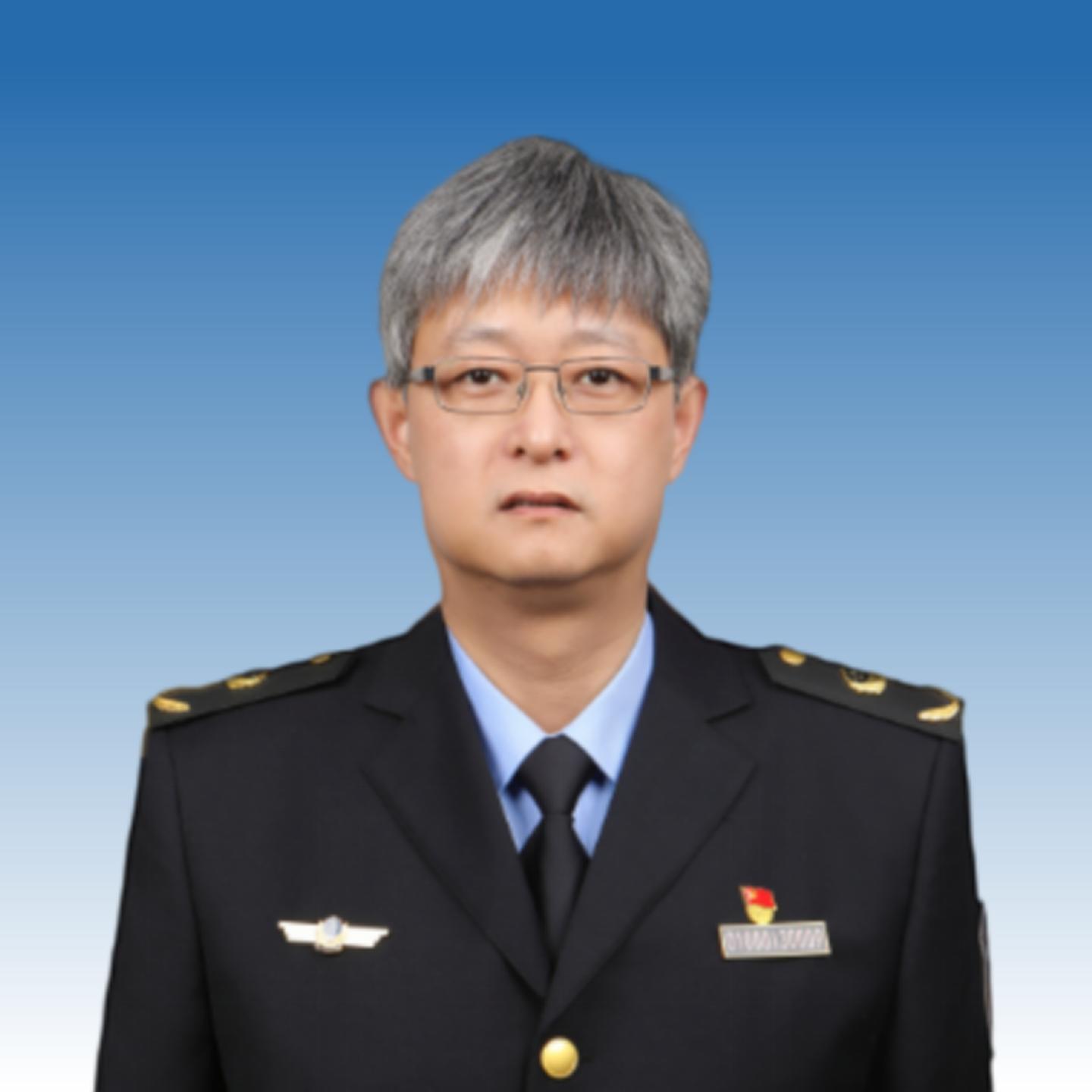 杨念中.jpg