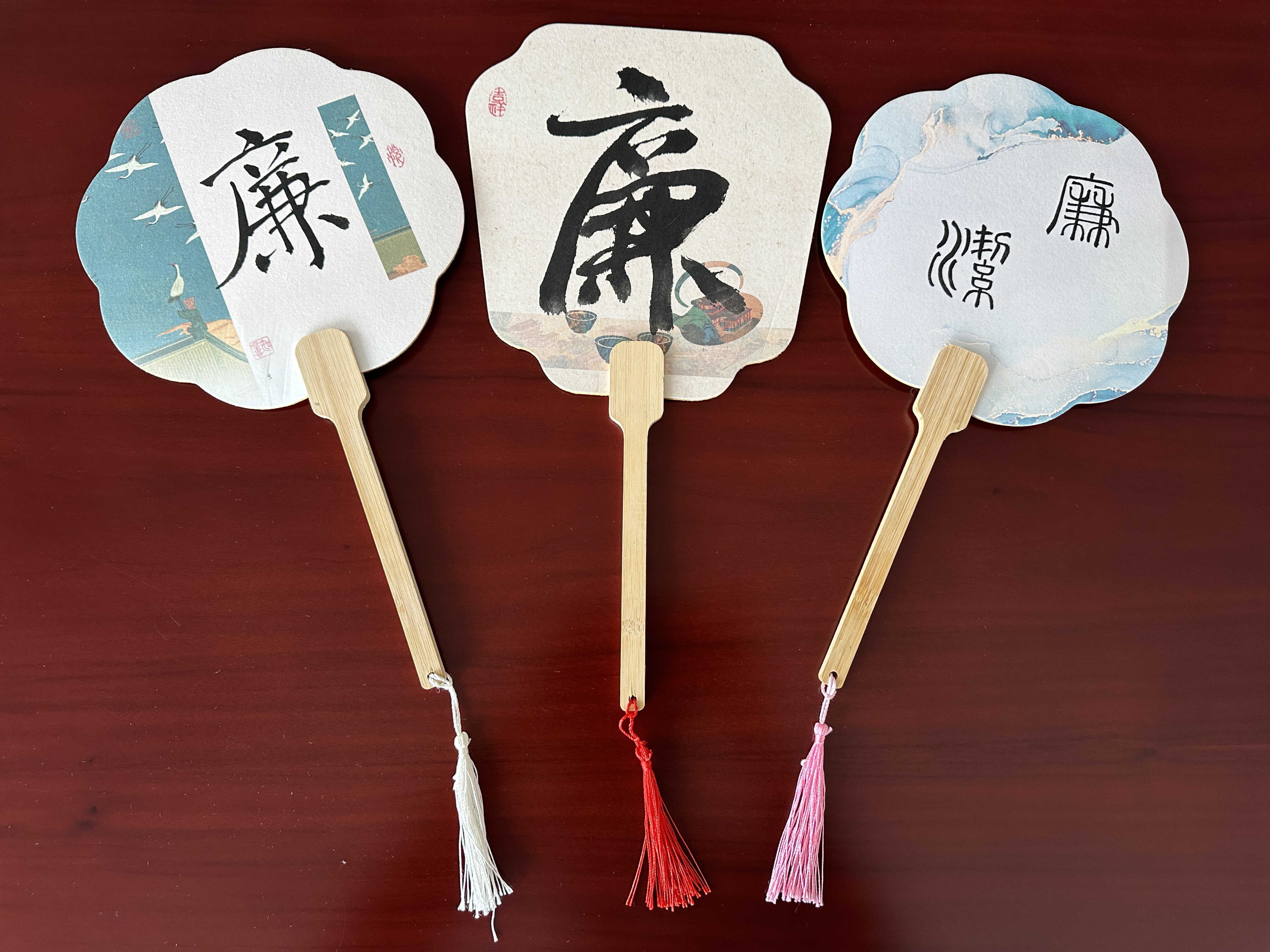 图片必须使用2.jpg