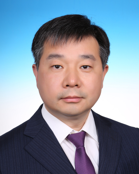 于洋 证件照.jpg
