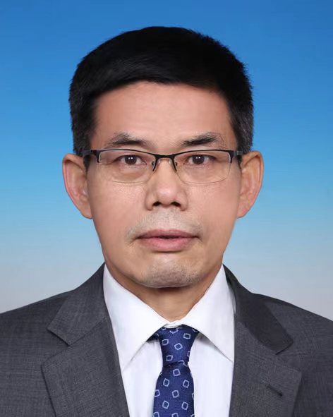 梁局 证件照.jpg