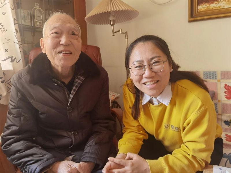 “朝阳”守护“夕阳”！年轻人正悄然改变这个行业 (8).jpg